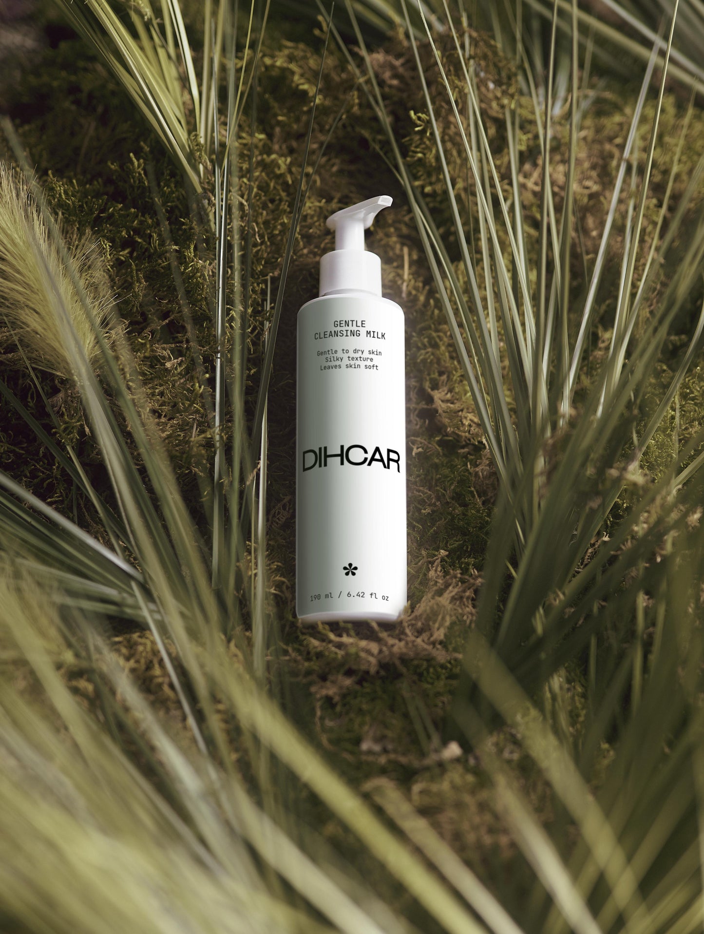 DIHCAR Gentle Cleansing Milk